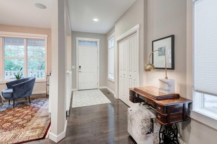 Property Photo: 78 Ypres Green SW AB T2T 6M1