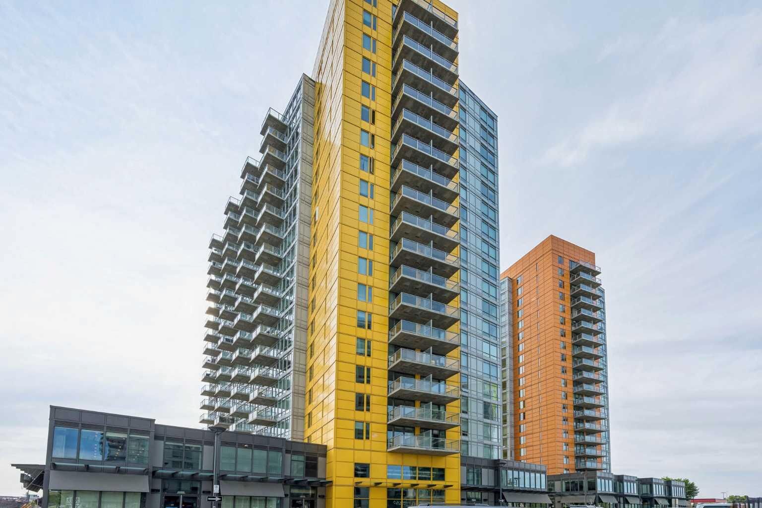 Property Photo:  3820 Brentwood Road NW 908  AB T2L 2L5 