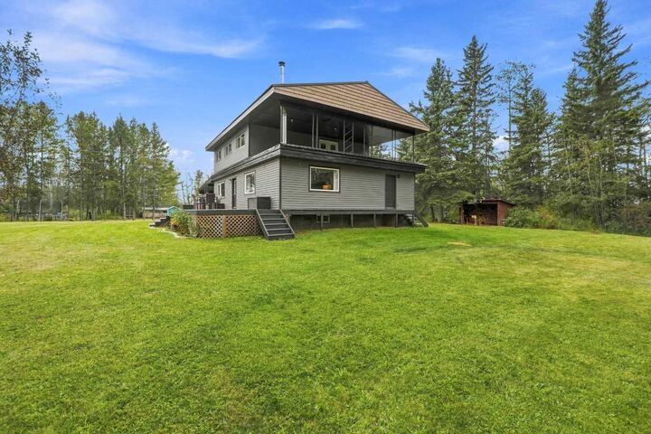 Property Photo:  373016 Range Road 45  AB T0M 0P0 