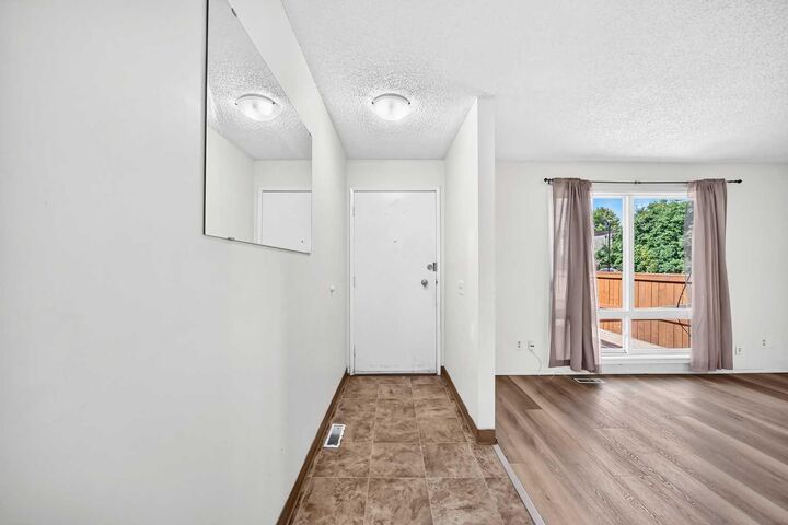 Property Photo:  330 Canterbury Drive SW 130  AB T2W 1H6 
