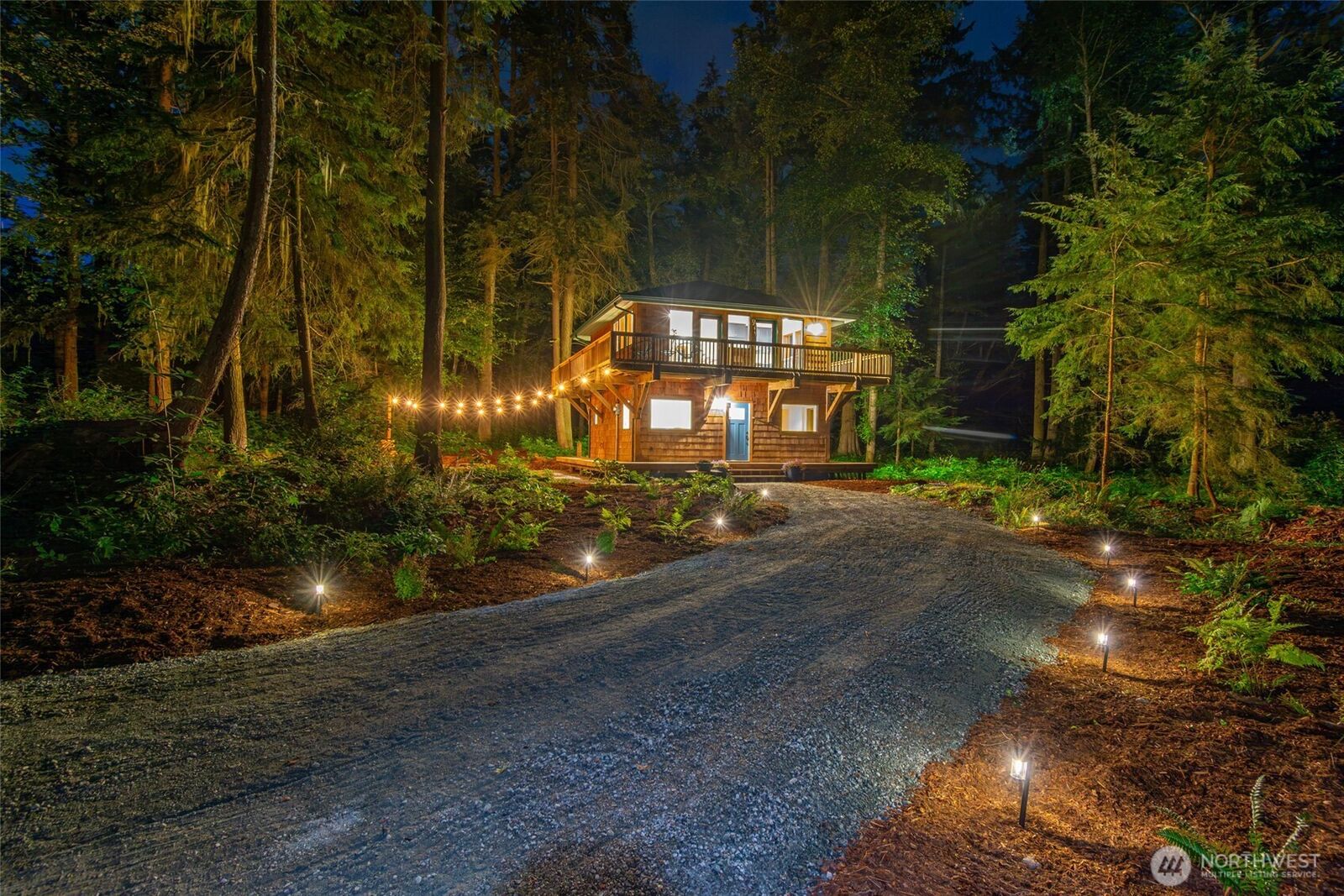 Property Photo:  1580  West Beach Road  WA 98277 