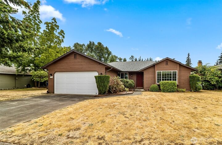 Property Photo:  5306  119th Place NE  WA 98271 