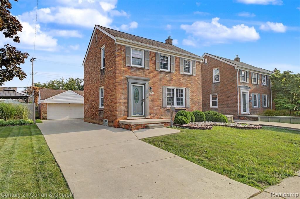 Property Photo:  13252 Chestnut Street  MI 48195 