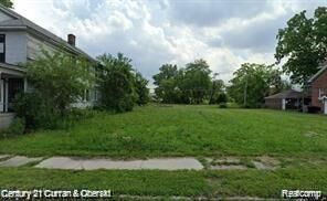 Property Photo:  2444 Grant Street  MI 48212 