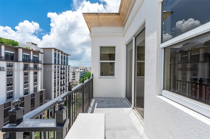 Property Photo:  4100 Salzedo St 919  FL 33146 