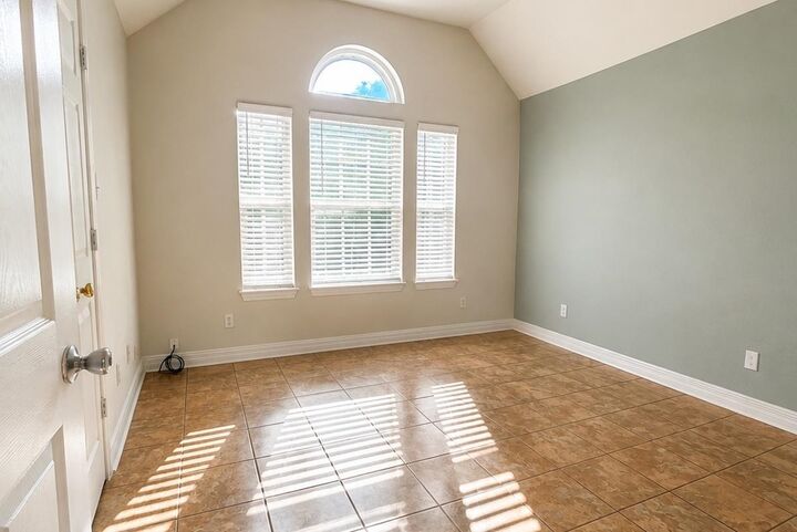 Property Photo: 6465 Tahoe Dr TX 77708