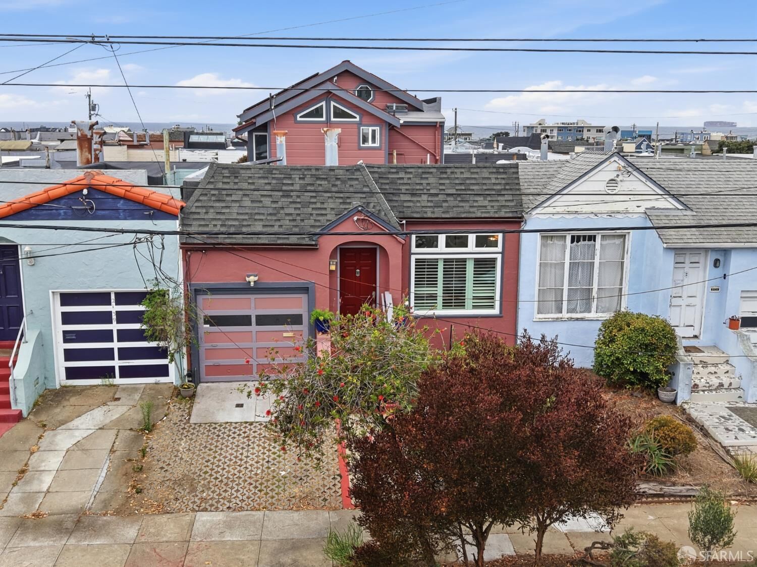 Property Photo: 2135 45th Avenue CA 94116