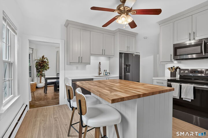 Property Photo: 5 Parker Street CT 06040