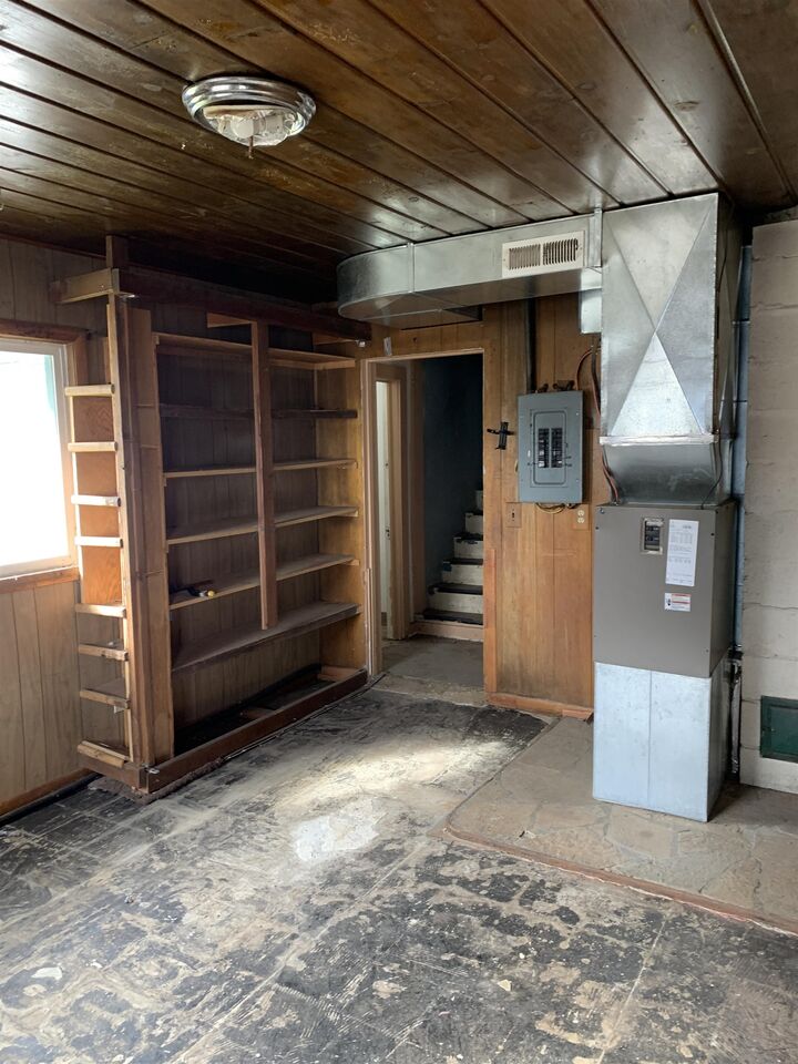 Property Photo:  3825 W Burroughs Rd  WA 99006 
