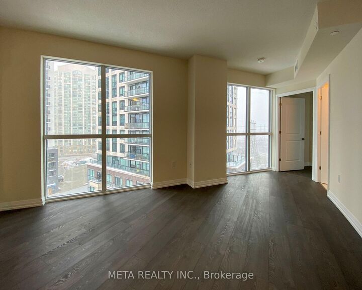 Property Photo:  50 Thomas Riley Road 717  ON M9B 0C5 