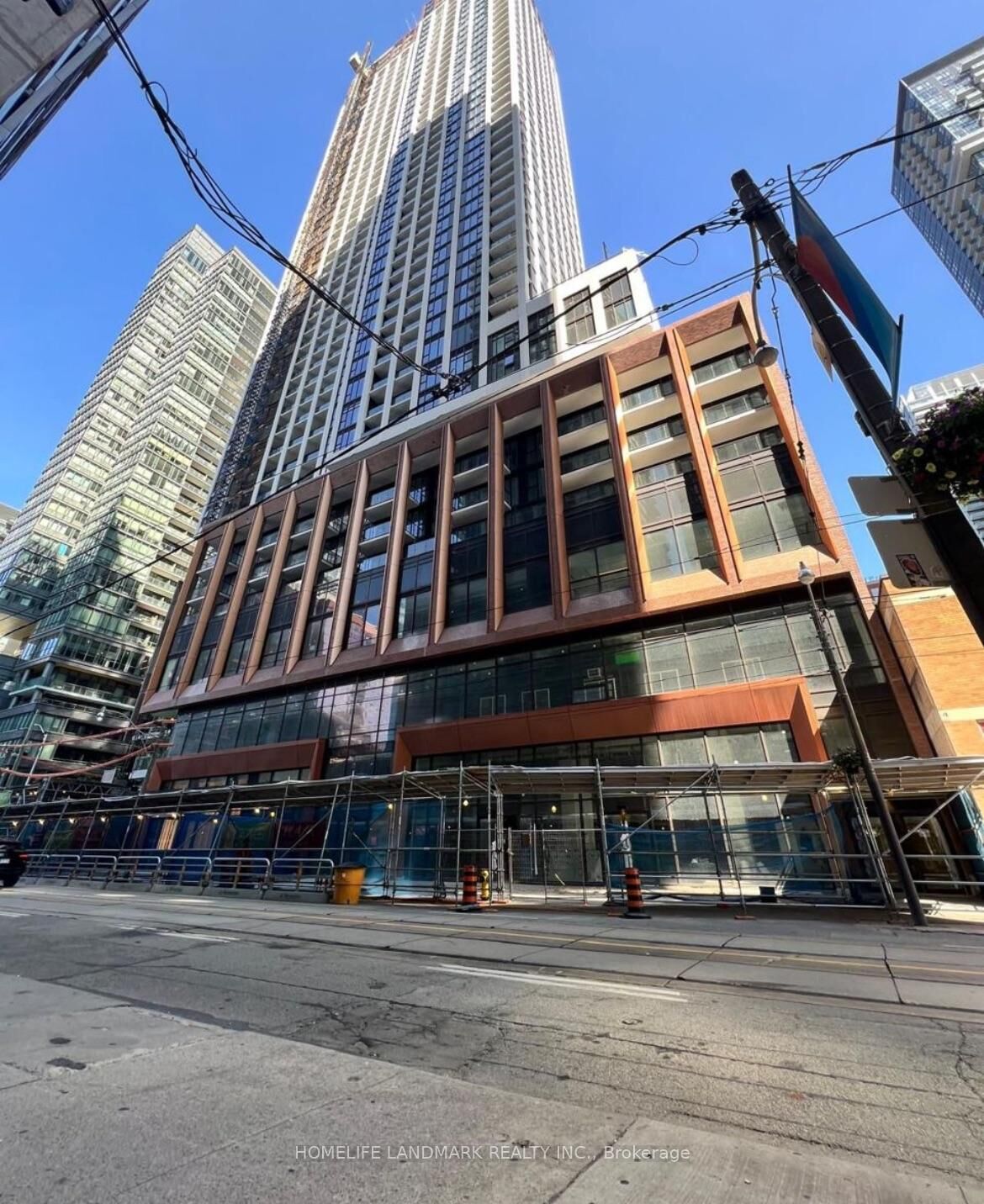 Property Photo:  400 King Street W 2319  ON M5V 0X8 