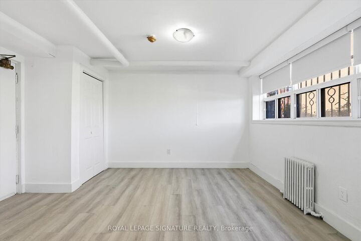 Property Photo:  49 Cuffley Crescent S 103  ON M3K 1X4 