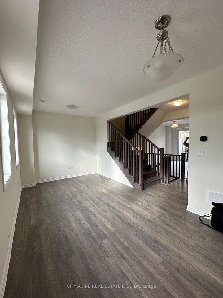 Property Photo:  3241 Brigadier Avenue  ON L1X 0N4 