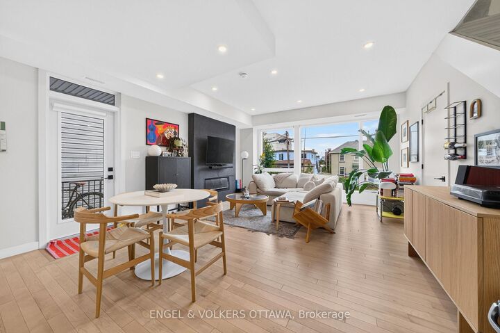 Property Photo:  117 Carruthers Avenue B  ON K1Y 1N4 