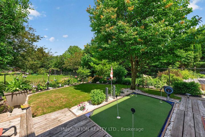 Property Photo:  545 Rosehill Avenue  ON K2S 0E7 