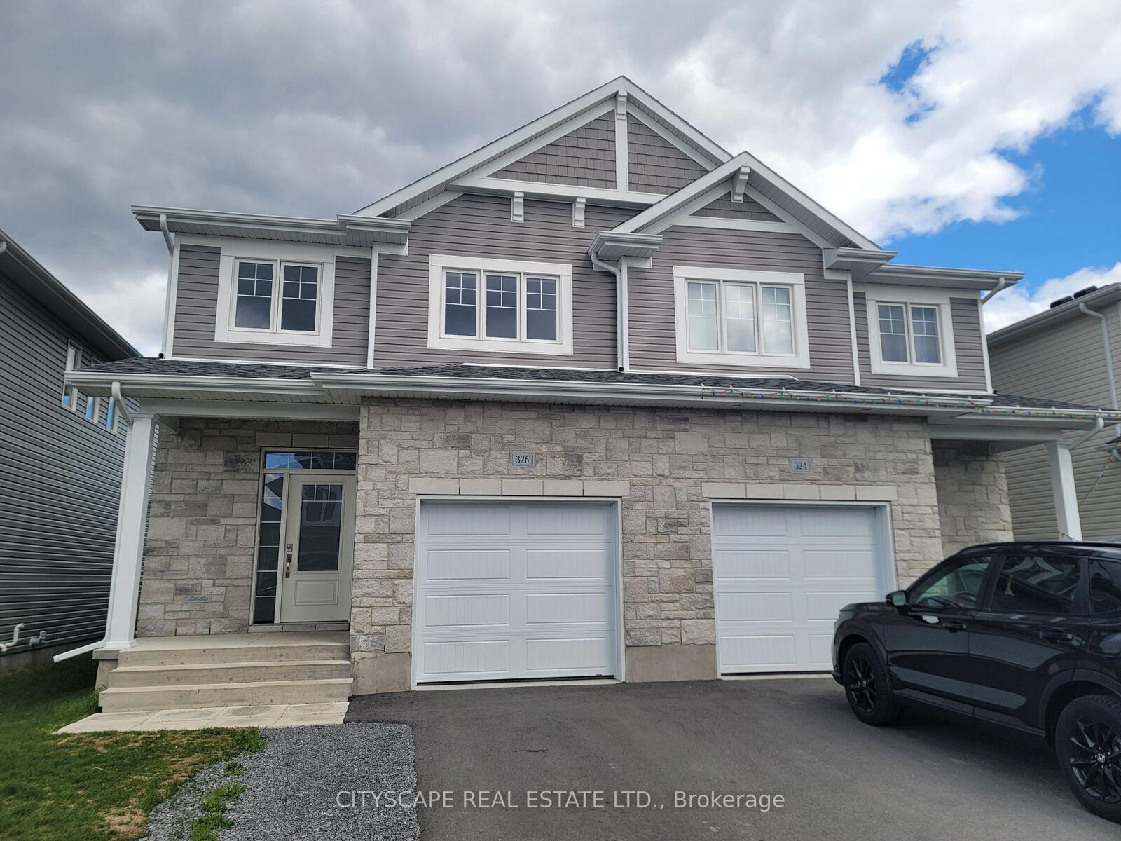 Property Photo:  326 Buckthorn Drive  ON K7P 0S1 