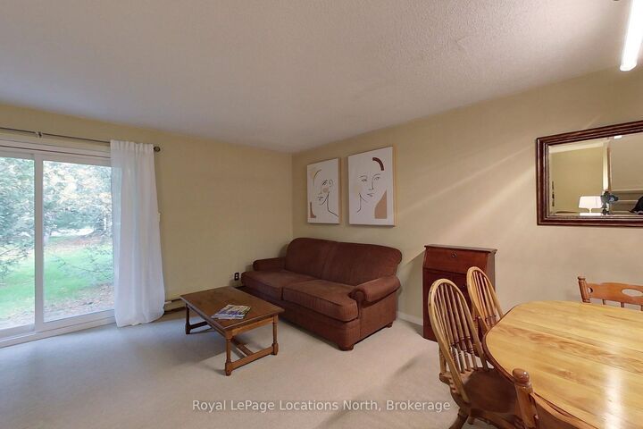 Property Photo:  127 Alfred Street W 97  ON N0H 2P0 