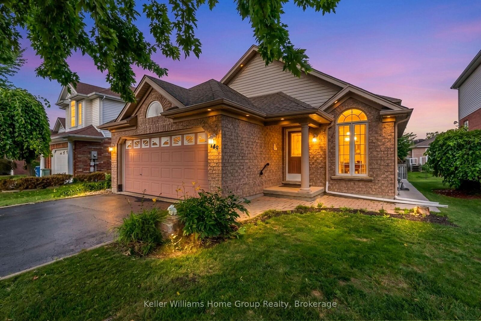 Property Photo:  148 Clairfields Drive W  ON N1G 5A3 