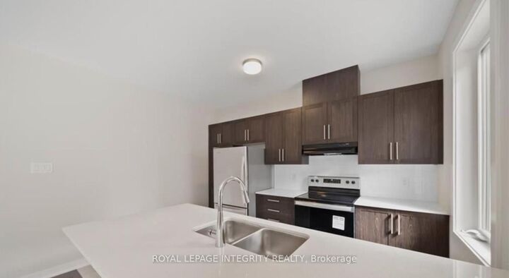 Property Photo:  414 Epoch Street  ON K2J 6X5 