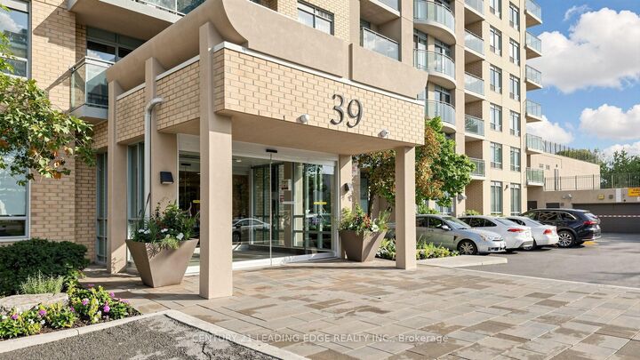 Property Photo:  39 Oneida Crescent 212  ON L4B 4T9 
