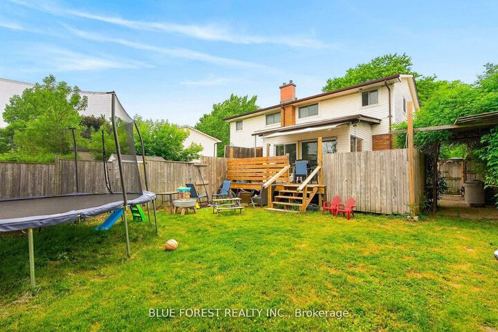 Property Photo:  67 Breckenridge Crescent S  ON N6E 1H6 