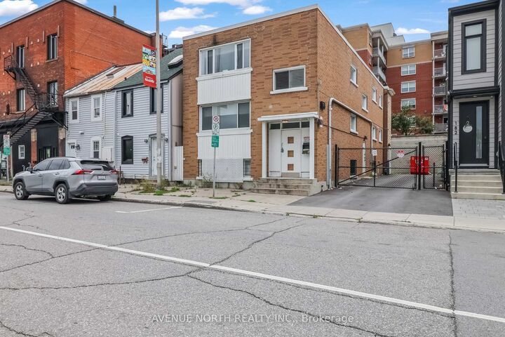 Property Photo:  184 Murray Street 4  ON K1N 5M8 
