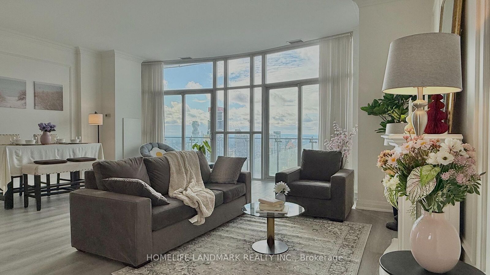 Property Photo: 50 Absolute Avenue Ph 5004 ON L4Z 0A8