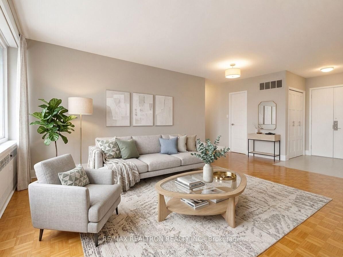 Property Photo:  10 Shallmar Boulevard 503  ON M5N 1J4 