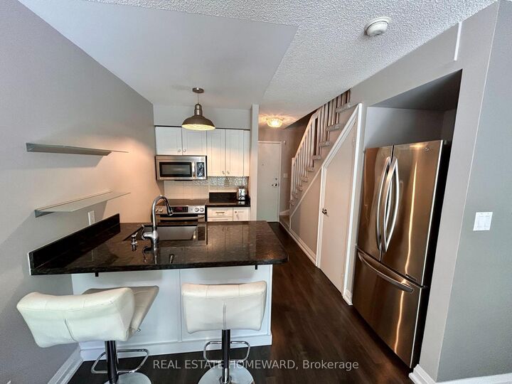 Property Photo: 139 Merton Street 240 ON M4S 3G7