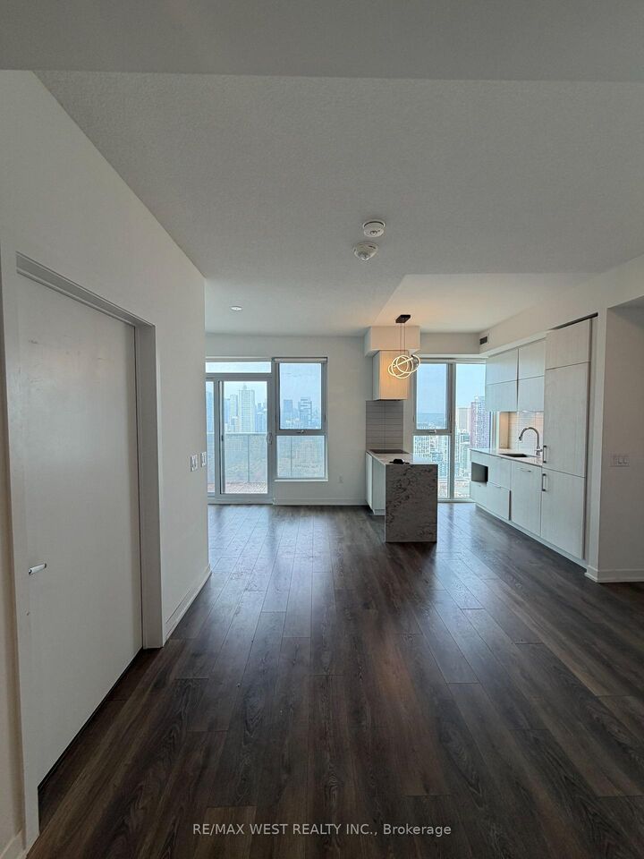 Property Photo:  20 Richardson Street 3309  ON M5A 0S6 