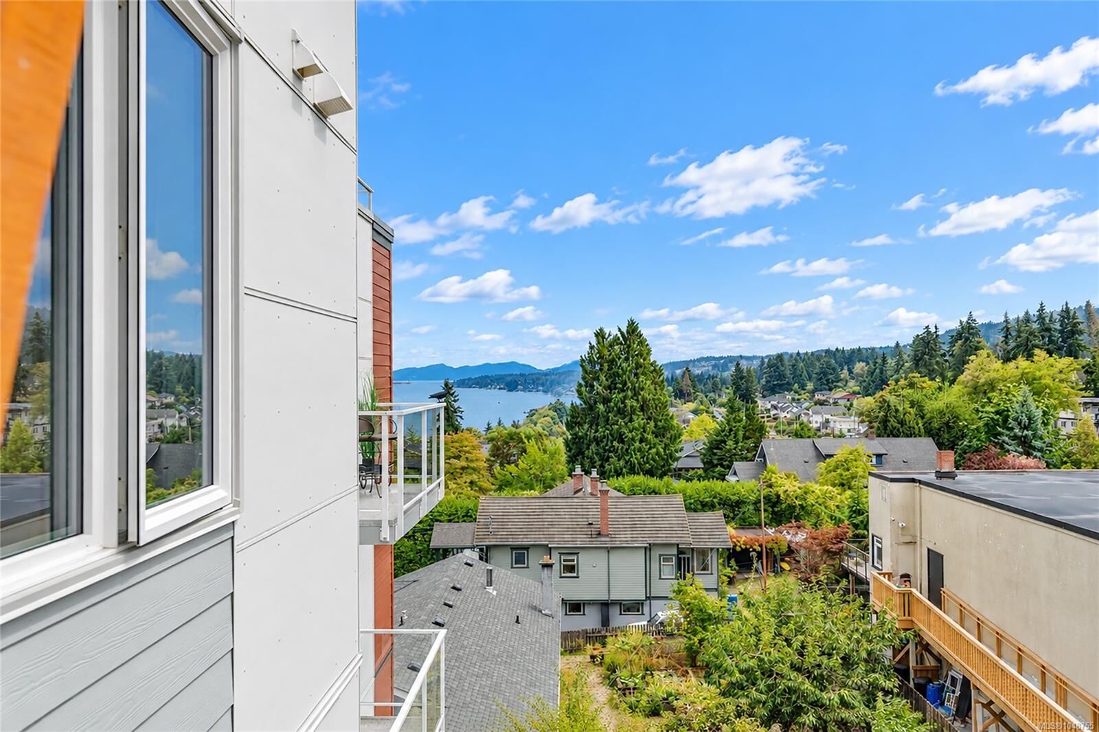 Property Photo:  201 Dogwood Dr #404  BC V9G 0C3 