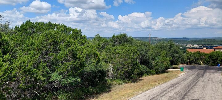 Property Photo: 1079 Summit Ridge Drive TX 78132