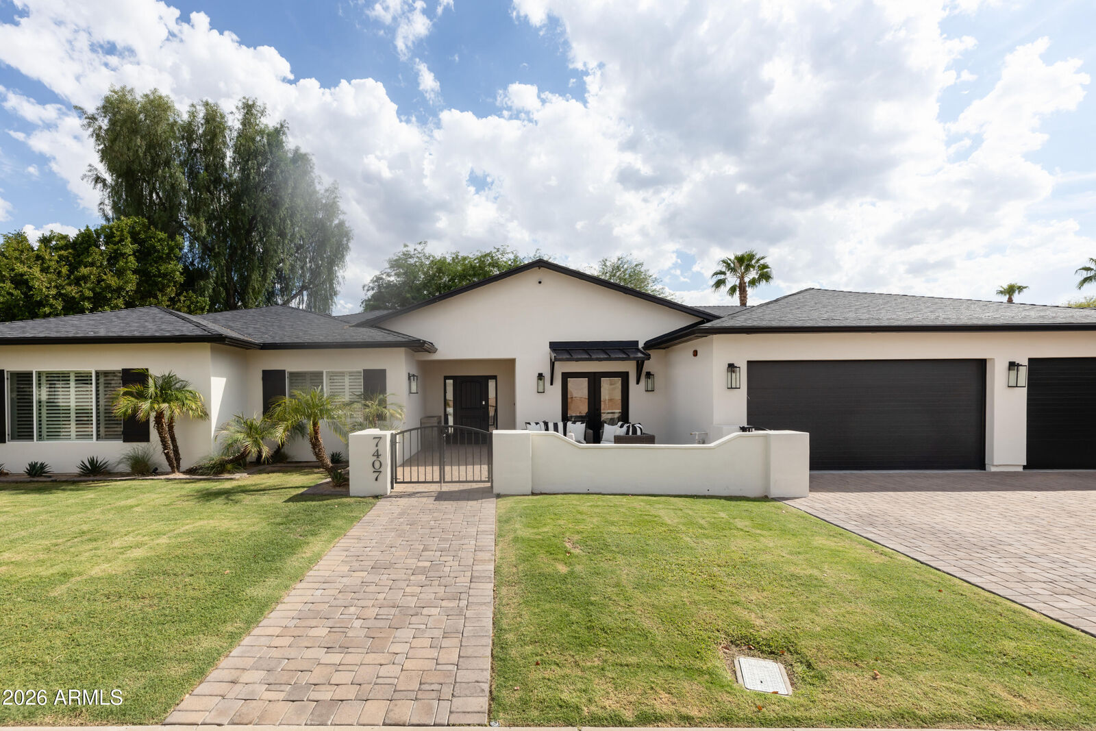 Property Photo:  7407 E Gold Dust Avenue  AZ 85258 