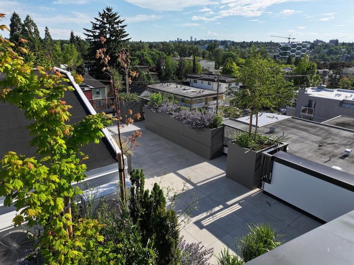 Property Photo:  1550 E 3rd Avenue 103  BC V5N 1G9 