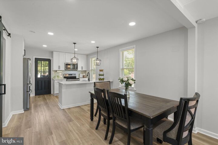 Property Photo:  234 5th Avenue  MD 21227 