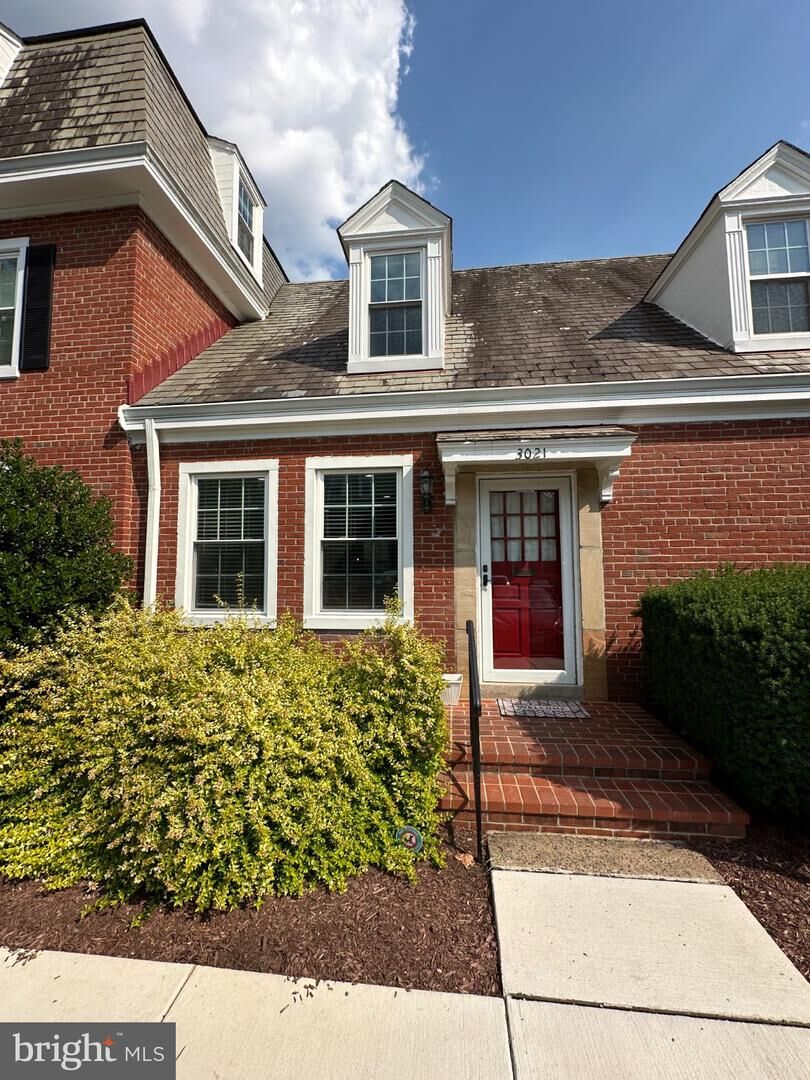 Property Photo:  3021 S Buchanan Street  VA 22206 
