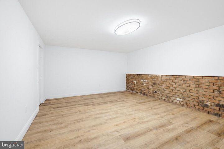 Property Photo:  78 Parkview Drive  PA 17022 