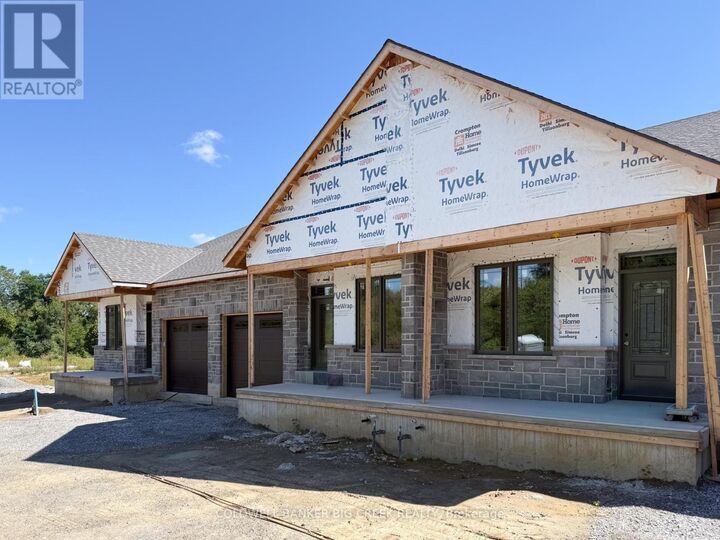 Property Photo:  11 Boer Drive  ON N3Y 0H6 