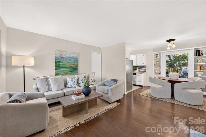 Property Photo:  430 Queens Road 122  NC 28207 