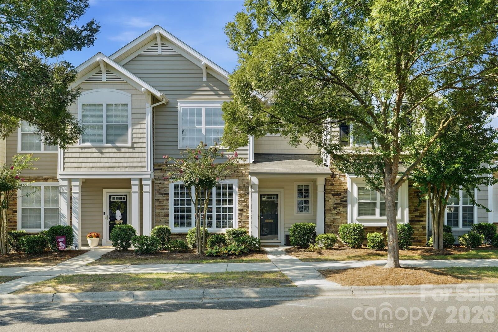 Property Photo: 1028 Tabard Lane NC 28104
