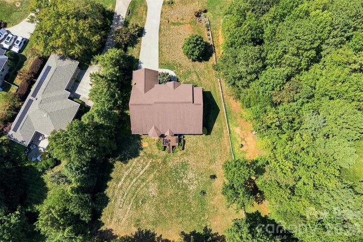 Property Photo:  122 Idlewild Road  NC 27006 