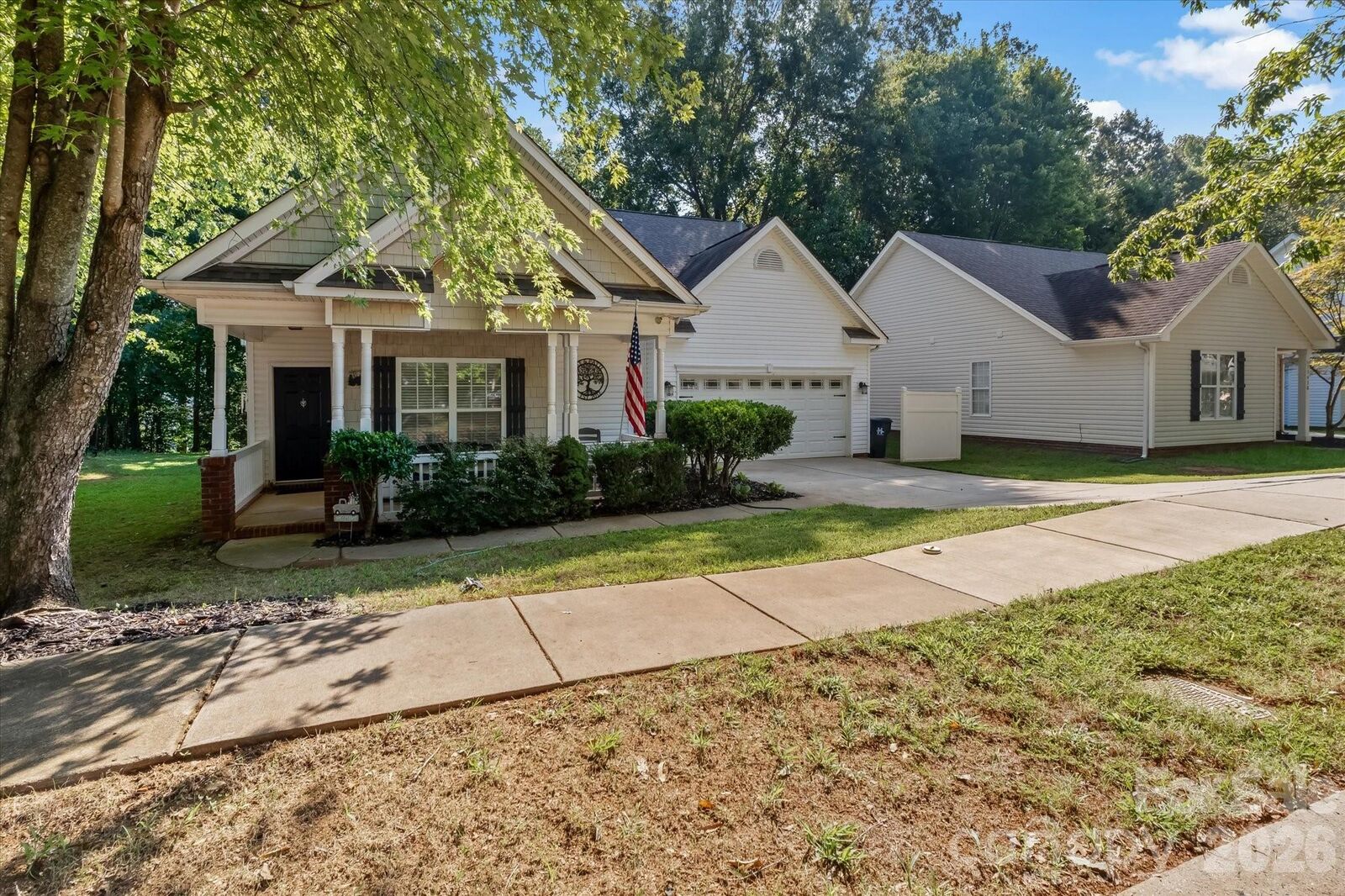 Property Photo:  13502 Glencreek Lane  NC 28078 