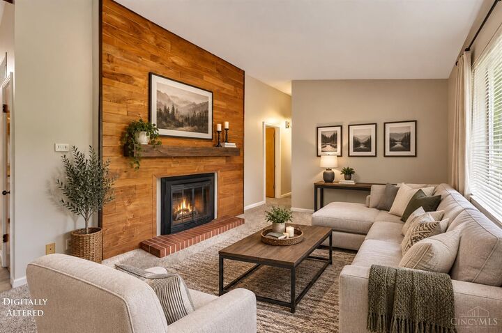 Property Photo: 3814 Sharonview Drive OH 45241