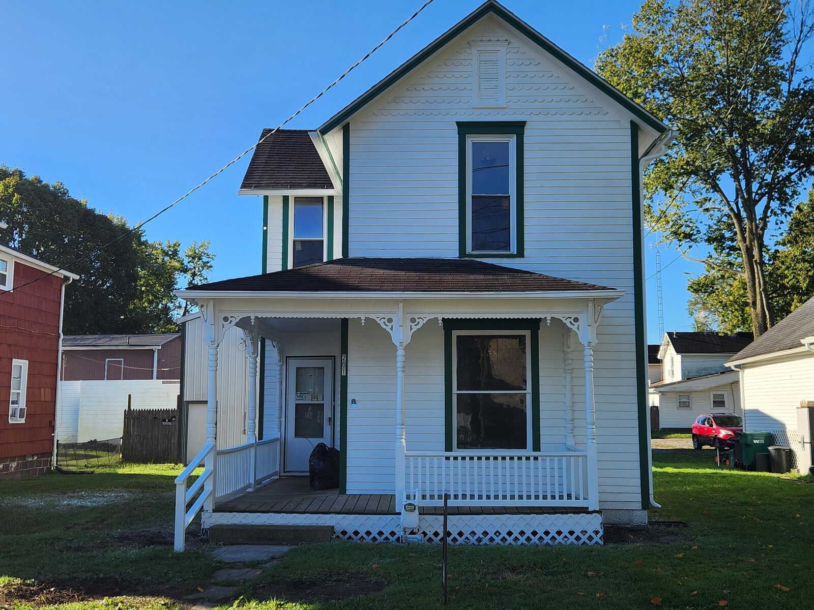 Property Photo:  201 Maholm Street  OH 43055 