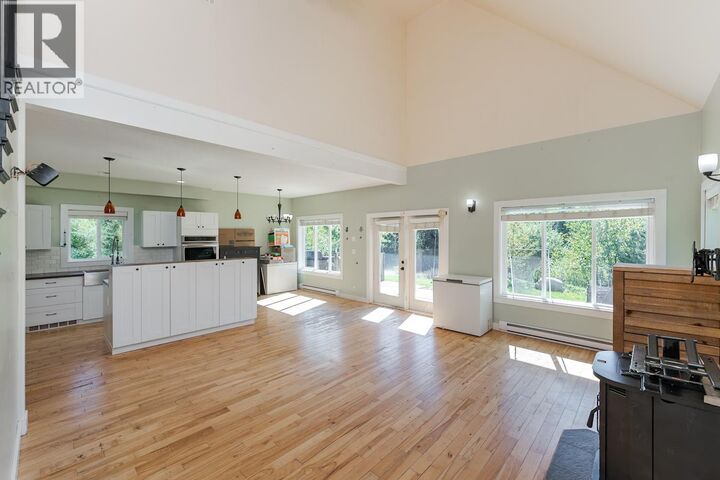 Property Photo: 10140 Haldi Road BC V2N 6J5