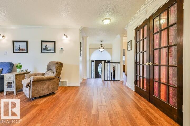 Property Photo:  5203 48 Av  AB T9E 5E6 