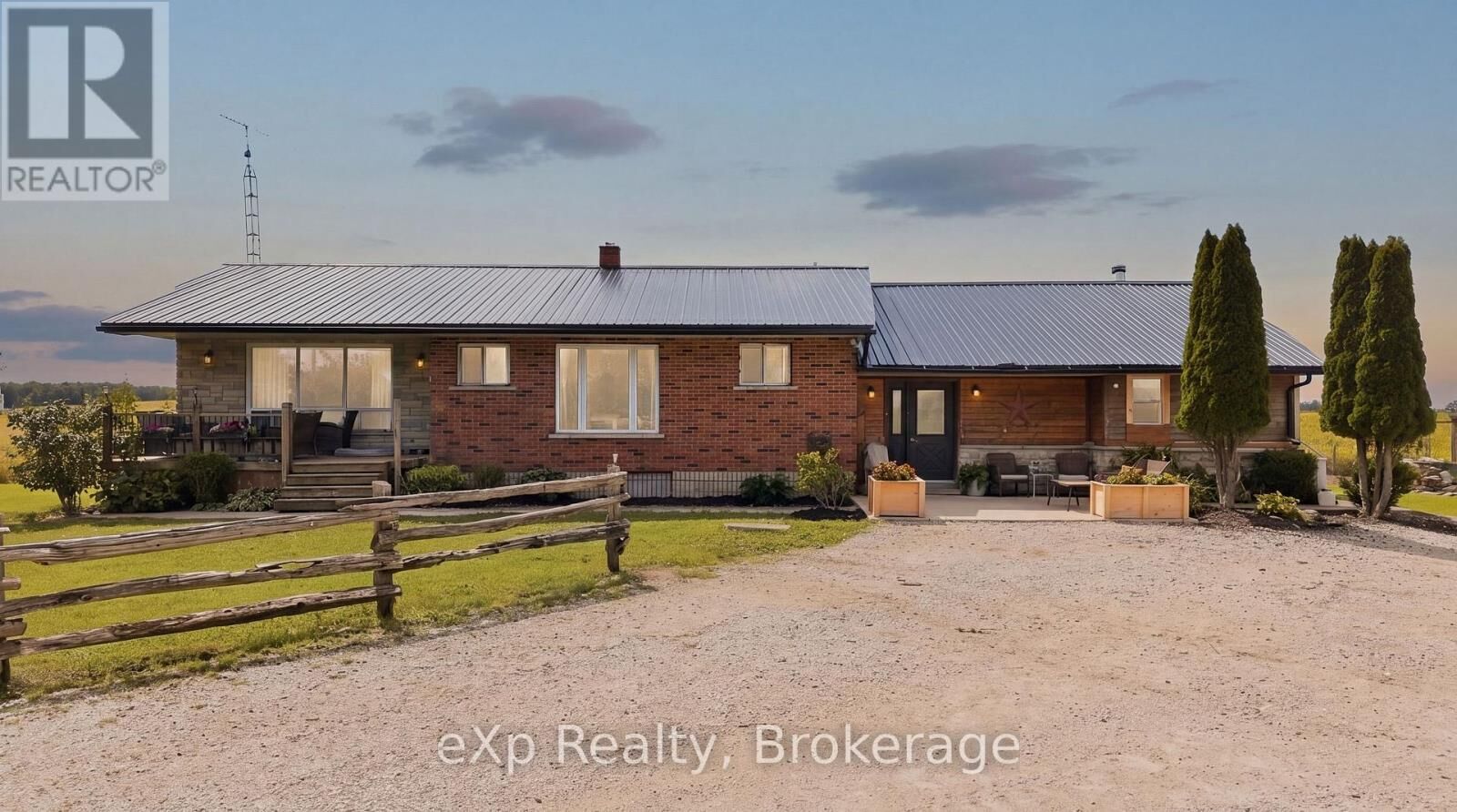 Property Photo:  494618 Grey Road 2  ON N0C 1C0 