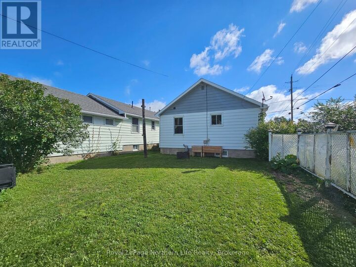 Property Photo:  184 May Street  ON P0J 1P0 