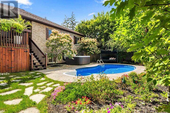 Property Photo: 3216 Grove Avenue ON L0S 1N0