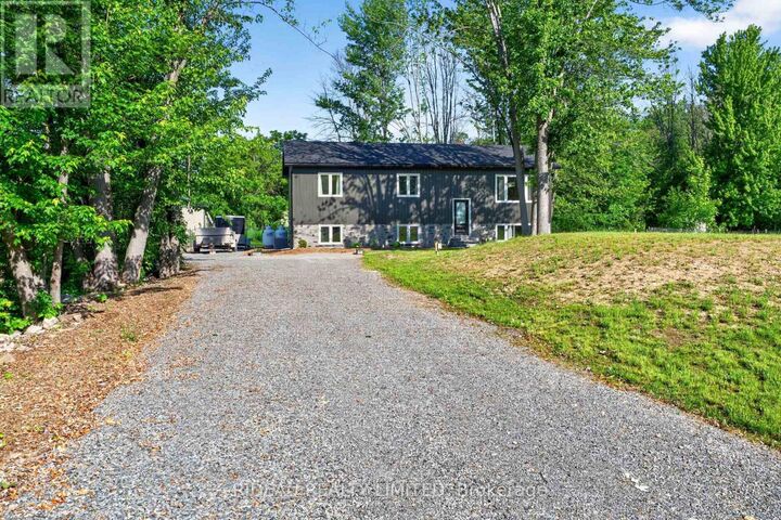 Property Photo:  7 Brock Street  ON K0G 1P0 